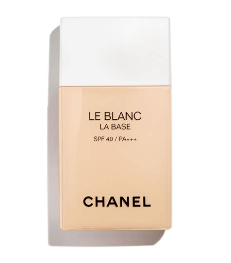 chanel makeup base le blanc